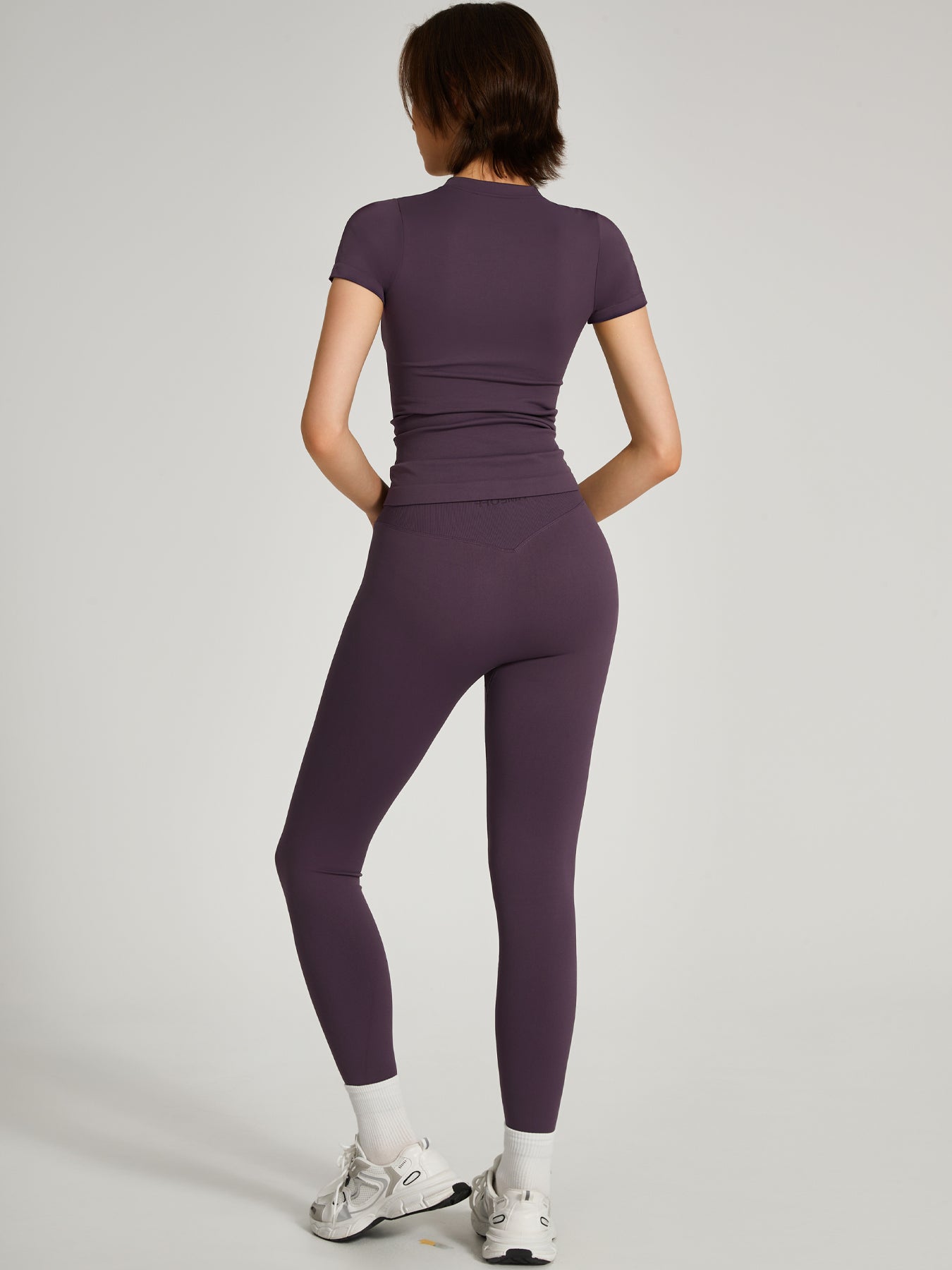 Two-Piece Set Women's Seamless High Printed Label Short Sleeve Trousers Yoga Suit dxckTK188 eggplant purple