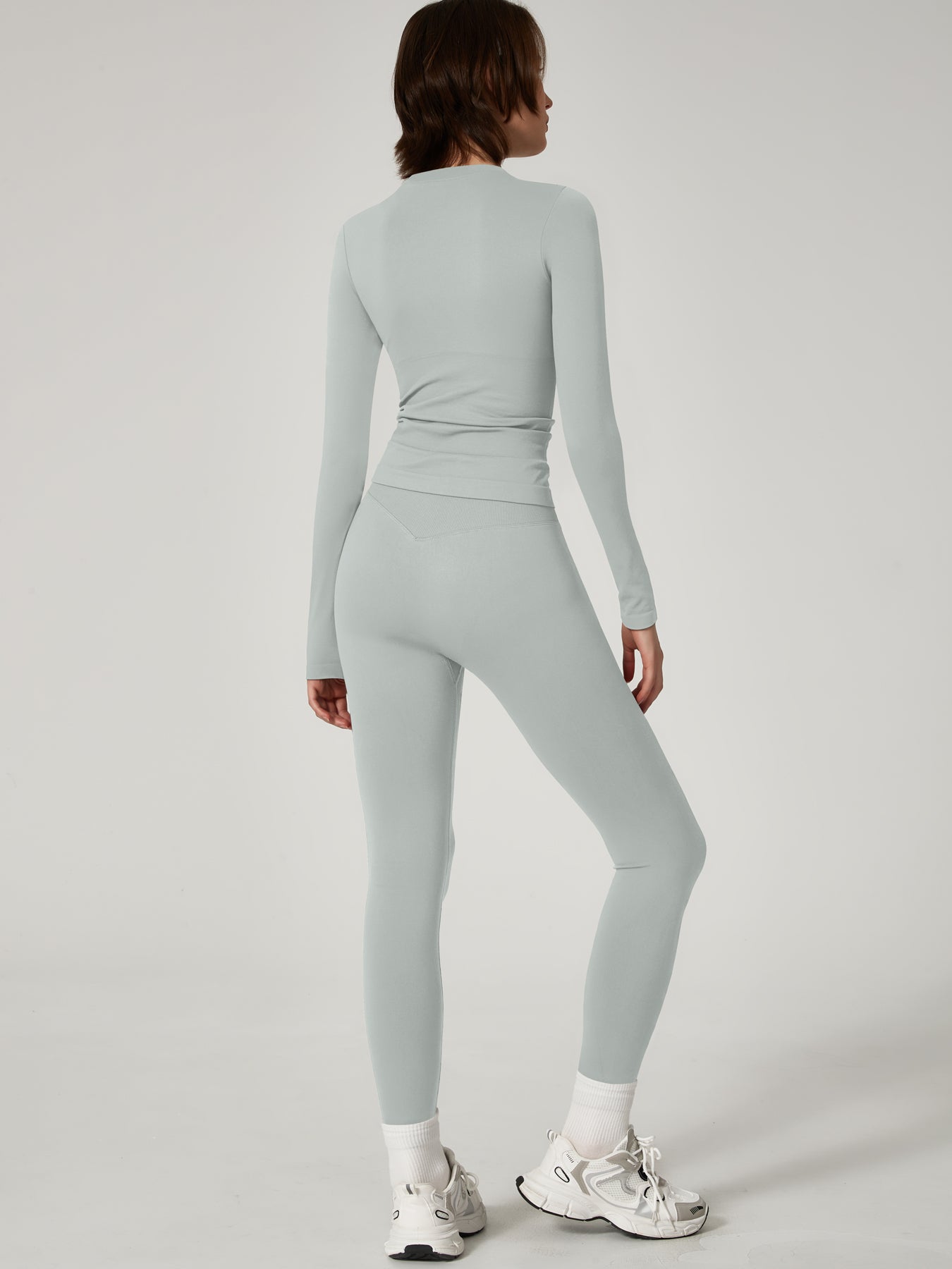 Two-piece set Women's Seamless High Elastic Soft Label Long Sleeve Trousers Yoga Wear suit CXCKTK188 fog gray